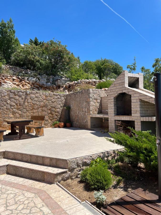 Apartments Angela Cesarica Εξωτερικό φωτογραφία