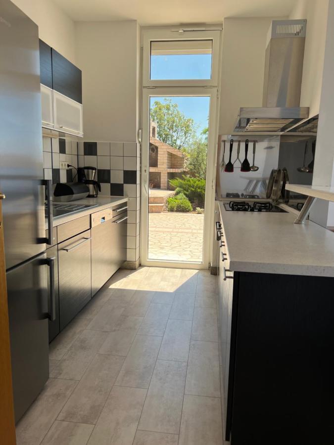 Apartments Angela Cesarica Εξωτερικό φωτογραφία